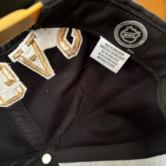 Las Vegas Golden Knights Hat - Picture 6 of 8